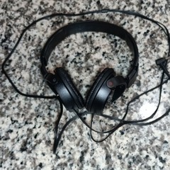 Sony MDR-ZX110 On-Ear Wired 3.5mm 30mm Adjustable Headband Black 3ft