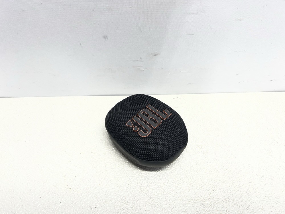 JBL – Clip 5 Portable Bluetooth Speaker – 2024 – Black –