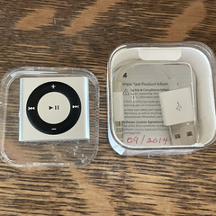 Apple iPod Shuffle 2GB 4th Generation Silver w Charging Cord Factory Reset Test