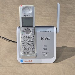 AT&T Cordless Handset w/ Cables Wireless Telephone With Charging Station