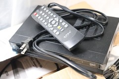Mixed Electronics Lot Remotes Coverter Box Routers Alarm Clock Untested Read Des