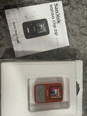 SanDisk Sansa Clip Zip 4Gb Orange MP3 Player FM/Voice USB 2.0