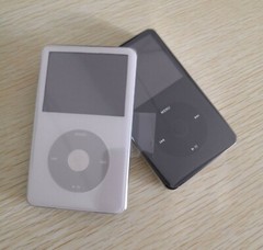 🍎🍎NEW Apple iPod classic 5th Generation 30GB – Black Sealed -Retail Box