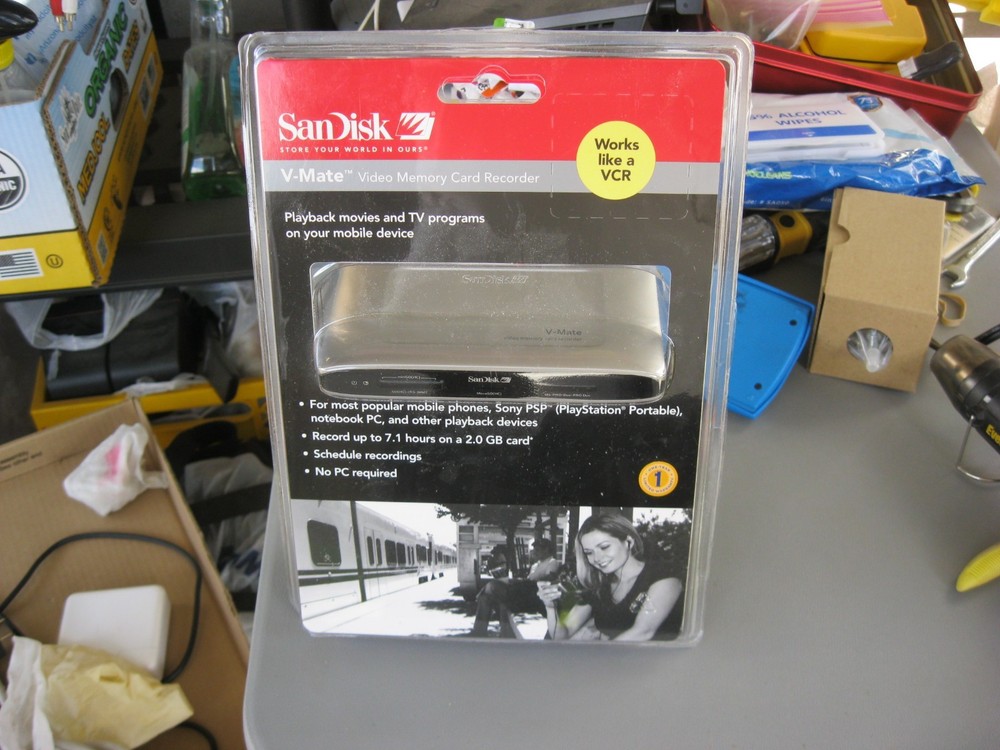 NEW – SanDisk V-Mate Video Memory Card Recorder SDVM1-A-A30 VCR VHS DVD