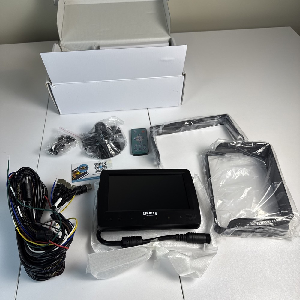7″ HD Waterproof Digital LCD Monitor 10v – 32v Ip66 Quad View 1024 X 600 Res