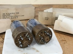 PAIR NOS NIB BENDIX RTMA 6106 / 5Y3 Triple Mica 4 Support Rods DD GETTER Tubes