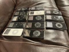 Lot of 13 iPod Nano 1st Gen 1gb 2gb 4gb AS-IS Untested