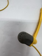 Sony Sports Groove Walkman WM-FS499 Radio Cassette Player Headphones Yellow VTG