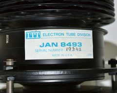 2 pcs. NOS ITT JAN 8493 Klystron Tube. found one test result.They are very rare.
