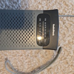 RadioShack AM/FM Pocket Radio 1200586 Vintage Tested Working