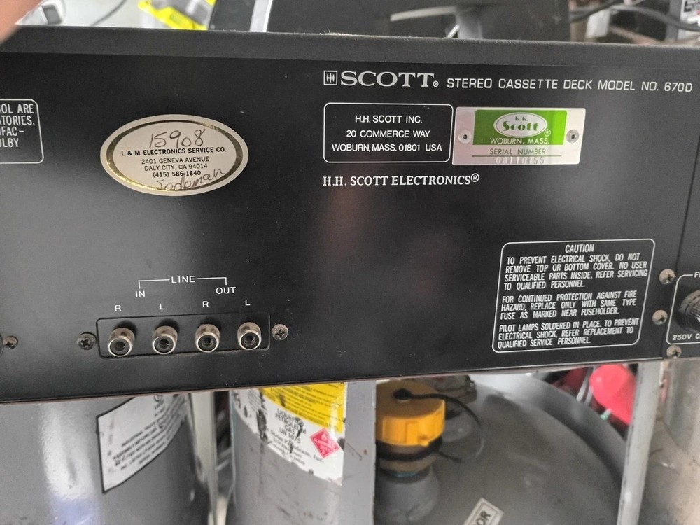 scott audio cassette tape deck r 670d, in awesome shape very well taken care of.