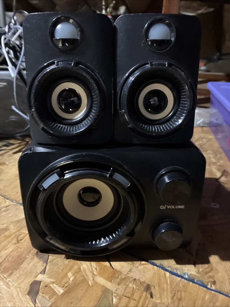 Used Speakers Monster Speakers Black with Cables