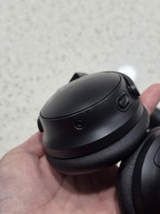 Bose QuietComfort Wireless Over-Ear Headphones – Black