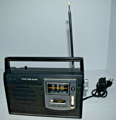 Vintage Sony FM/AM 2 Band Receiver TFM-7050W AM FM Hong Kong 1975