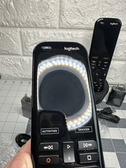 Logitech Harmony Elite Touchscreen Remote N-R0010 & Hub O-R0004 IR Blasters