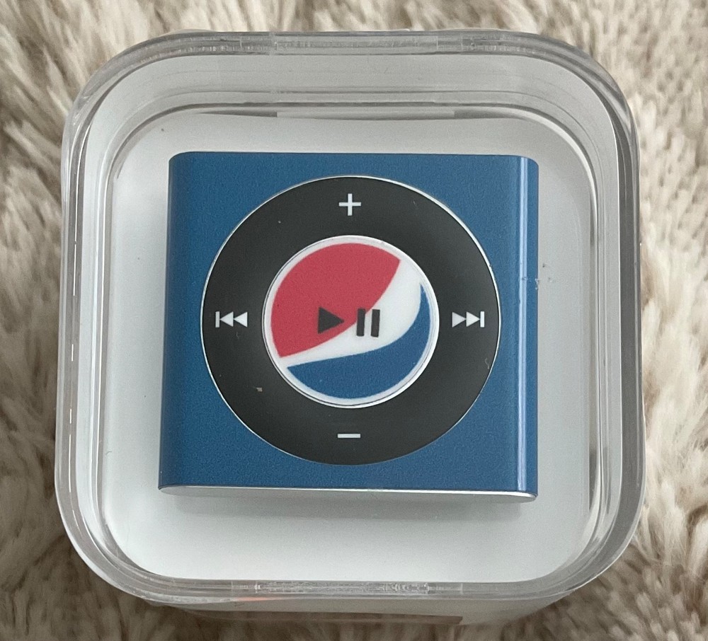 APPLE: iPod Shuffle 2GB 4th Generation Pepsi Edition FACTORY SEALED Rare HTF