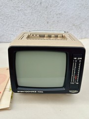 Vintage Soviet Portable Television TV ELEKTRONIKA 409 D 5” New in BOX Tested
