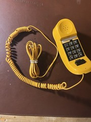 Tyco Garfield Vintage/Retro Corded Telephone Mute Redial Ringer Orange/Black