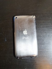 Apple iPod touch A1367 4th Generation Black (64 GB) – BAD BATTERY
