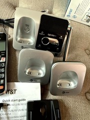 AT&T BL102-3 DECT 6.0 3-Handset Cordless Phone, Caller ID, Answer Machine