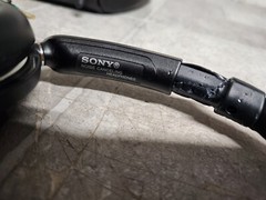 Sony MDR-NC500D Headphones PARTS/REPAIRS (SEE PICTURES)