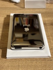 Apple IPod Classic 7th Gen 160Gb NEW EXTERIOR+BATTERY! MC297J / MINT. Espresso