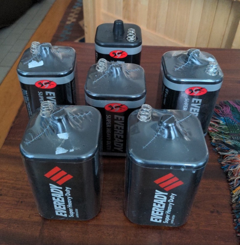 Lot of 6 EVEREADY 6 Volt LANTERN Battery 1209 Super Heavy Duty Spring Top NeW!