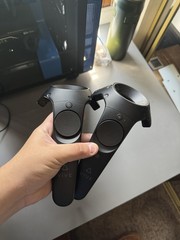 HTC Vive Virtual Reality Headset Kit Complete VR Gaming Set