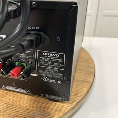 Onkyo TX-NR828 A/V Receiver Integrated Wi-Fi Bluetooth THX 7.2 Channel
