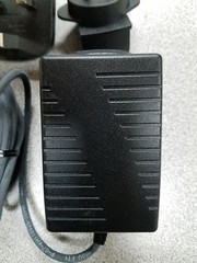 9 VOLT DC. AC / DC WALL POWER SUPPLY 2.5 AMPS, .COMES WITH A 4 PIN CONNECTOR !!