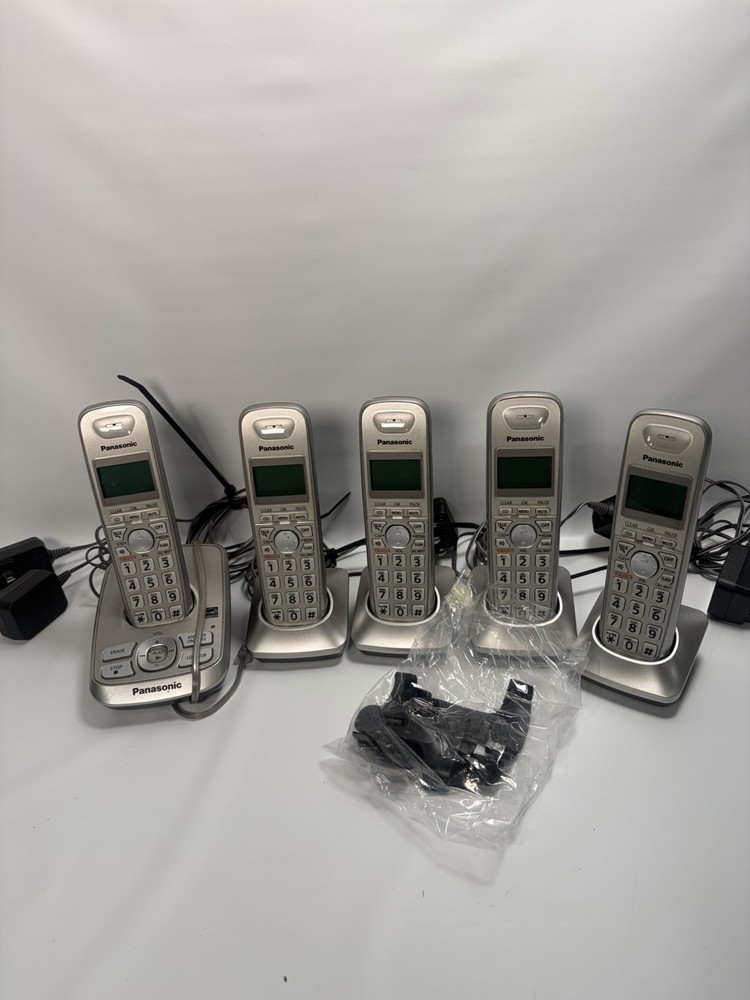Panasonic KX-TGA421 Base 5 Handsets Answering Machine Cordless Phones