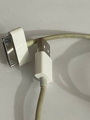 Original Apple USB Data Sync Cable Cord Charger F iPod iPad iPhone 1 2 3 4 Touch
