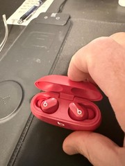 Beats by Dr. Dre Studio Buds – Beats Red