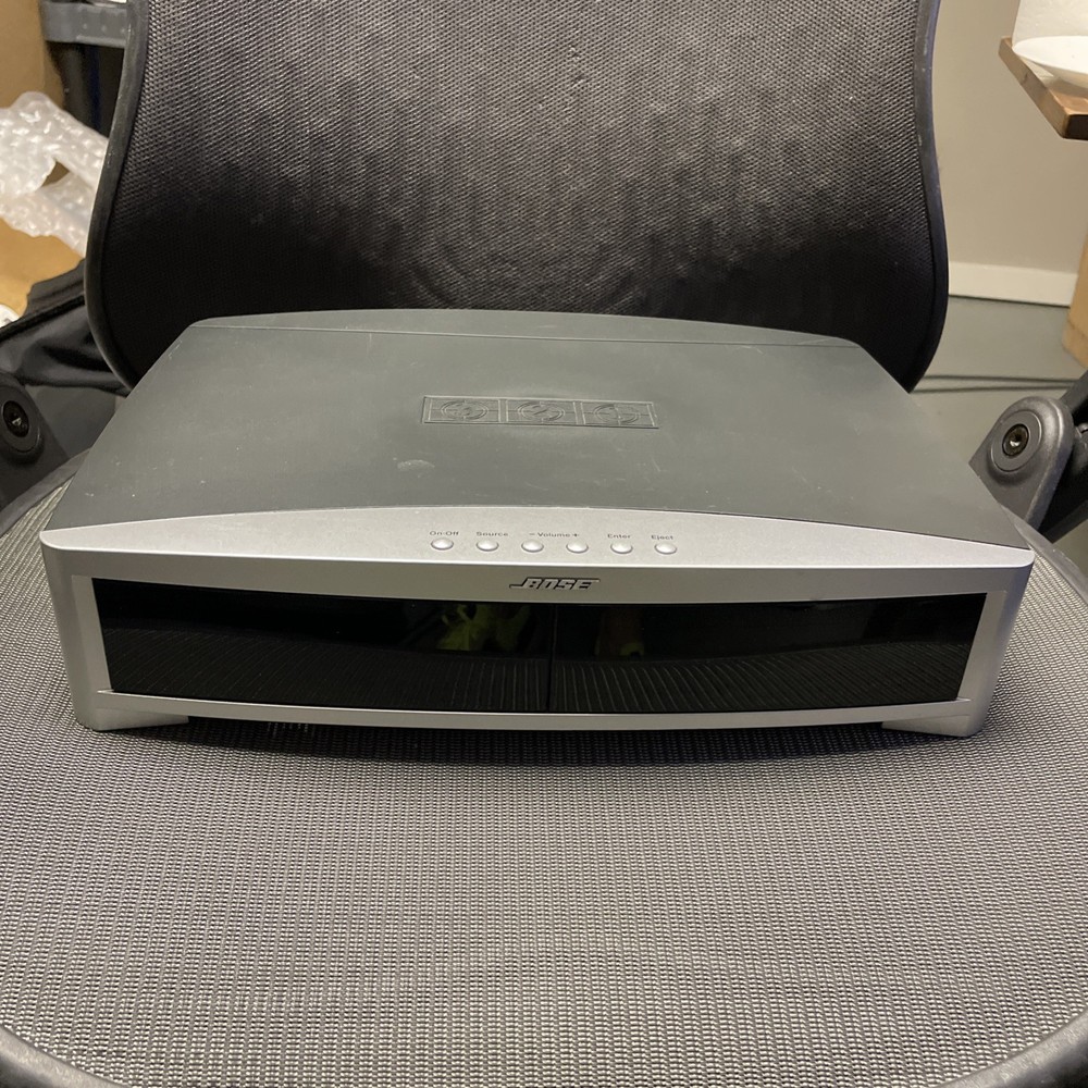 BOSE Media Center Gray Model AV3-2-1 III Unit Only Tested Works