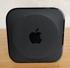 Apple TV 4th Gen HD WiFi Media Streaming Box 32GB (A1625) w/ OEM Remote *TESTED*