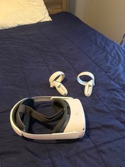 Meta Oculus Quest 2 128GB Virtual Reality Headset – White (OCQ128B)