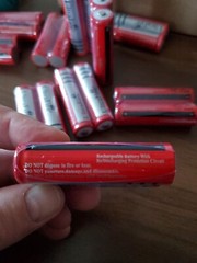 50 Ultrafire BRC 3000 Mah 3.7 Volt Lithium Ion Batterys & 25 Chargers