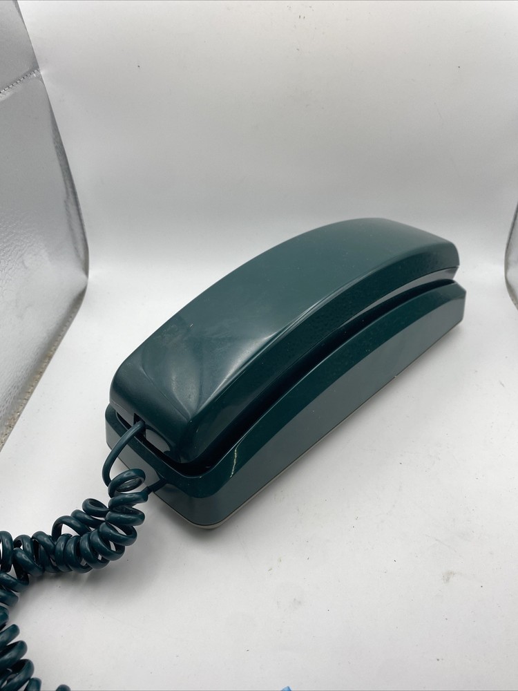 Vintage Green GE General Electric Slim line Telephone Model 2-9226GRA