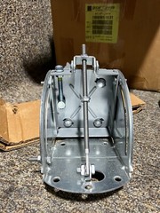 Global Skyware 1506561-0031 AZ/EL 90CM Mount Bracket Reflector Canister