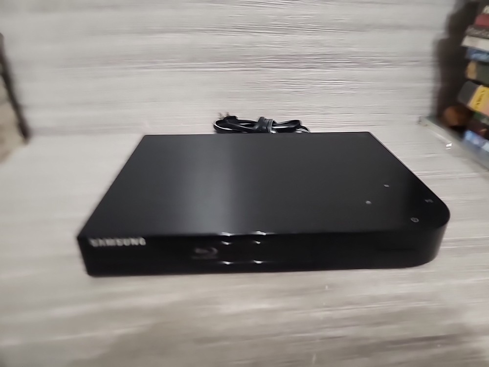 Samsung BD-FM51 Blu-ray Disc Player 1080p HDMI Wi-Fi Tested Working No Remote