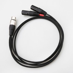 XLR 5-Pin Female to 2x 3-Pin Male Stereo or Dual-Elements Microphone Cable