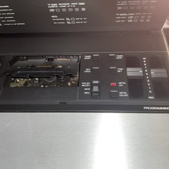 BANG & OLUFSEN B&O BEOCORD 8004 HX-PRO Cassette Player Powers On PARTS OR REPAIR