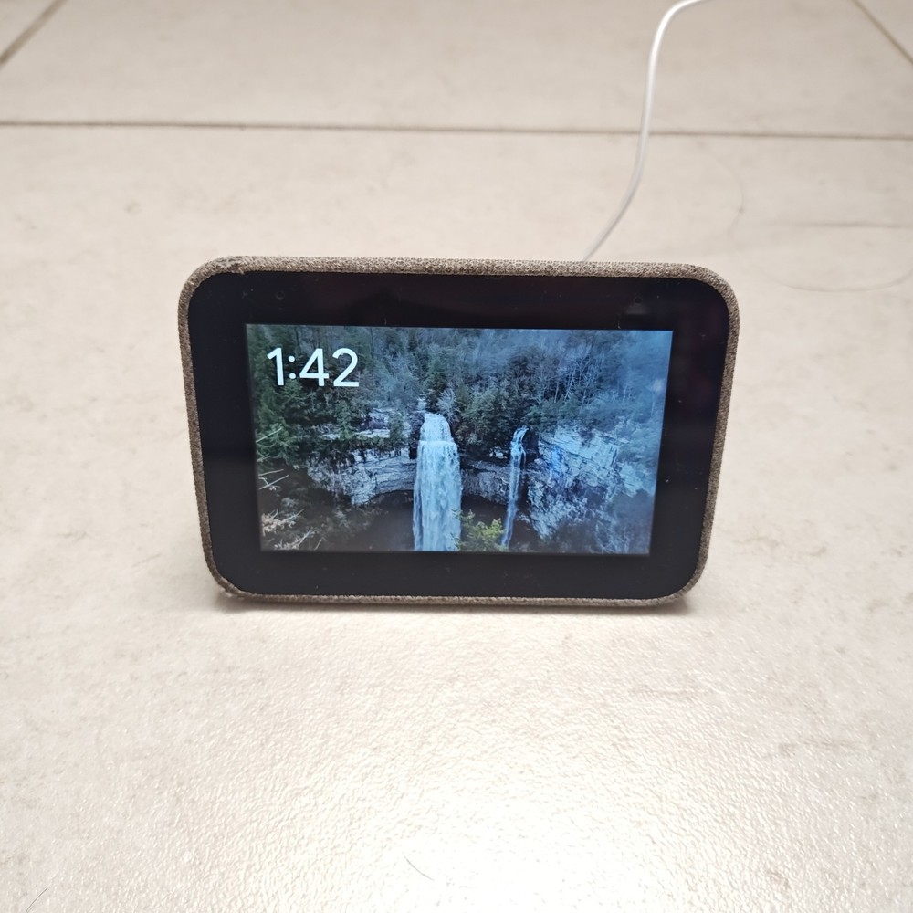 Lenovo Smart Clock Gen 1 CD-24501F w/ Google Assistant – White – NO CORD #4045
