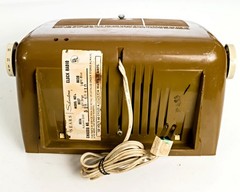 Autumn Gold Solid State 1968 Silvertone Model 8036 AM Clock Radio Alarm Mod 60’s
