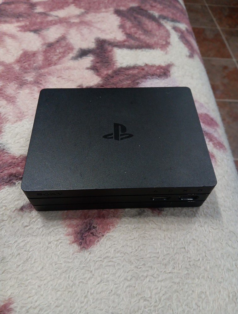 Genuine Sony PS4 Playstation CUH-ZVR2 VR Virtual Reality Processor Unit