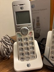AT&T 2 Handset Cordless Home Phone System Caller ID Call Waiting Speakerphone