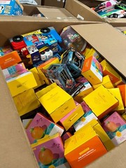 AMAZON Mystery Box General Merchandise Fun Liquidations Bundles Free Shipping