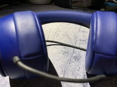 Beats Solo Pro Demo Unit *READ*
