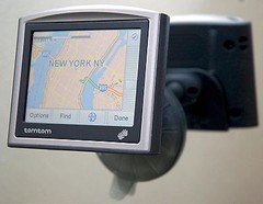 TomTom ONE v3 3RD EDITION GPS Car Traffic USA/Canada Maps portable receiver -B-