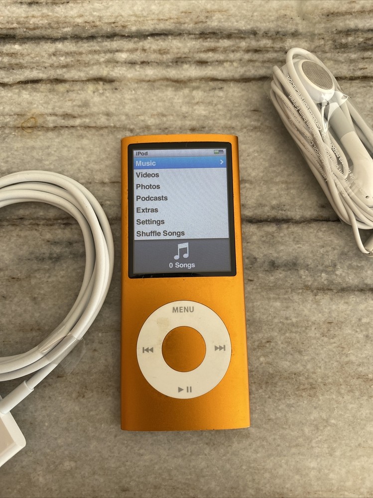 Apple iPod nano 4th Gen Orange (8 GB) New Battery. Exceptional cond.
